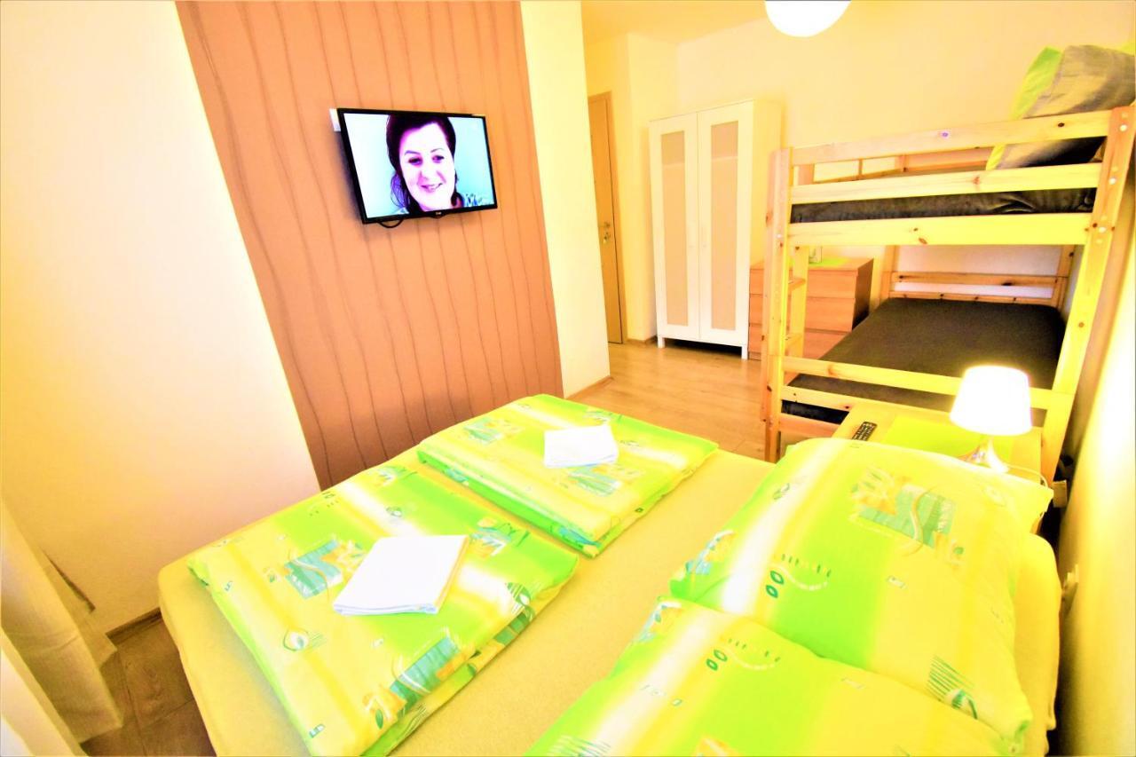 Penzion Privat Siesta Hotell Liptovský Mikuláš Eksteriør bilde